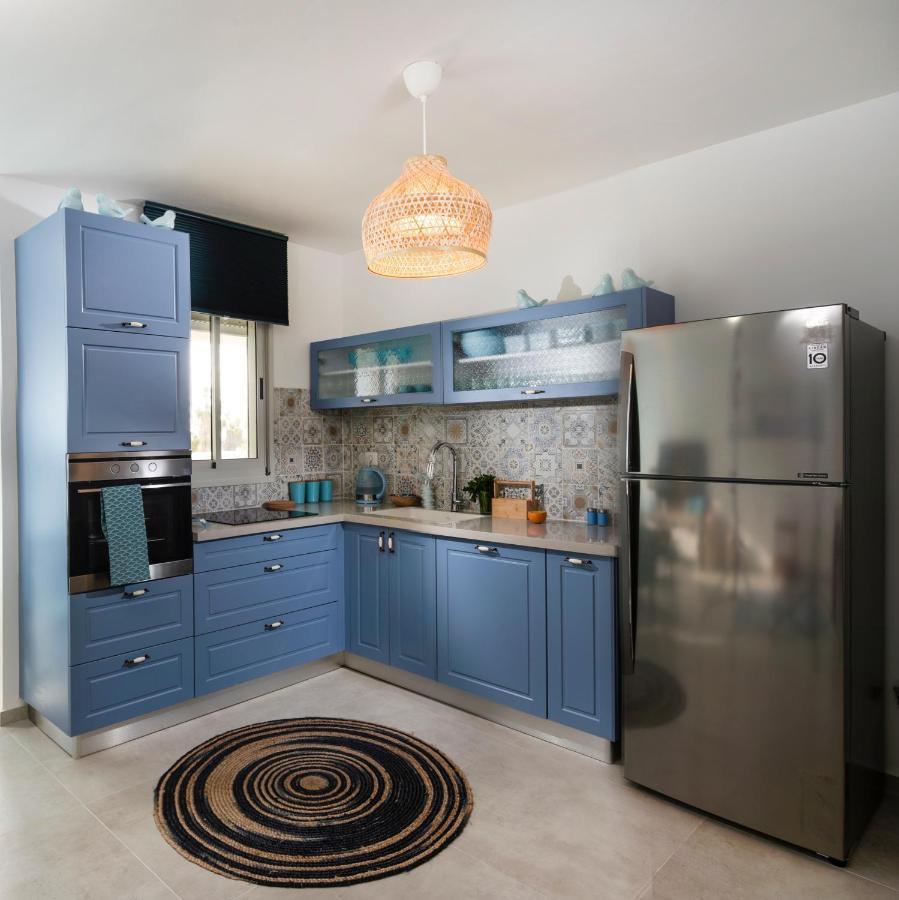 Argaman Beach Apartment Akko Buitenkant foto